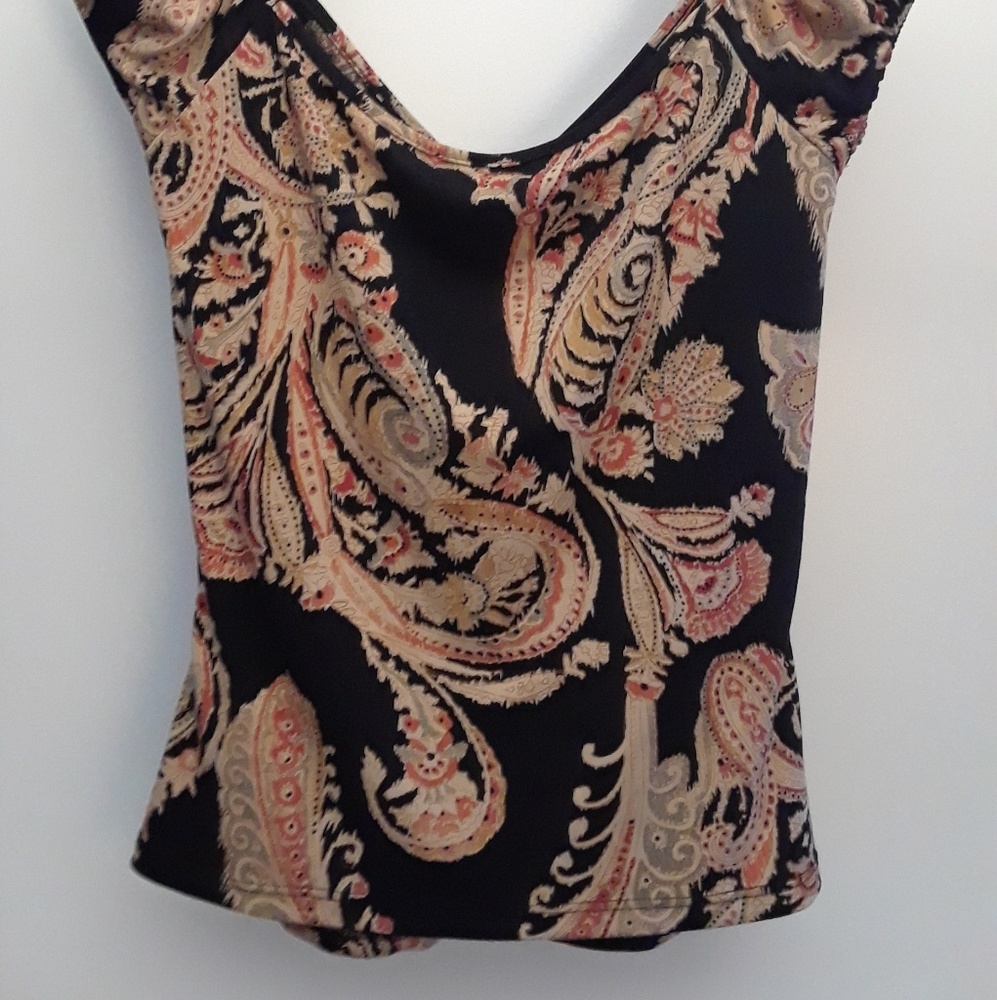 Size M Ruched Patterned Stretch Top - Picture 4 of 7